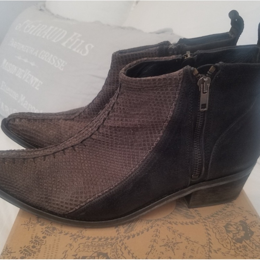 Free People Flying Ranch Boots - Picture 2 of 9